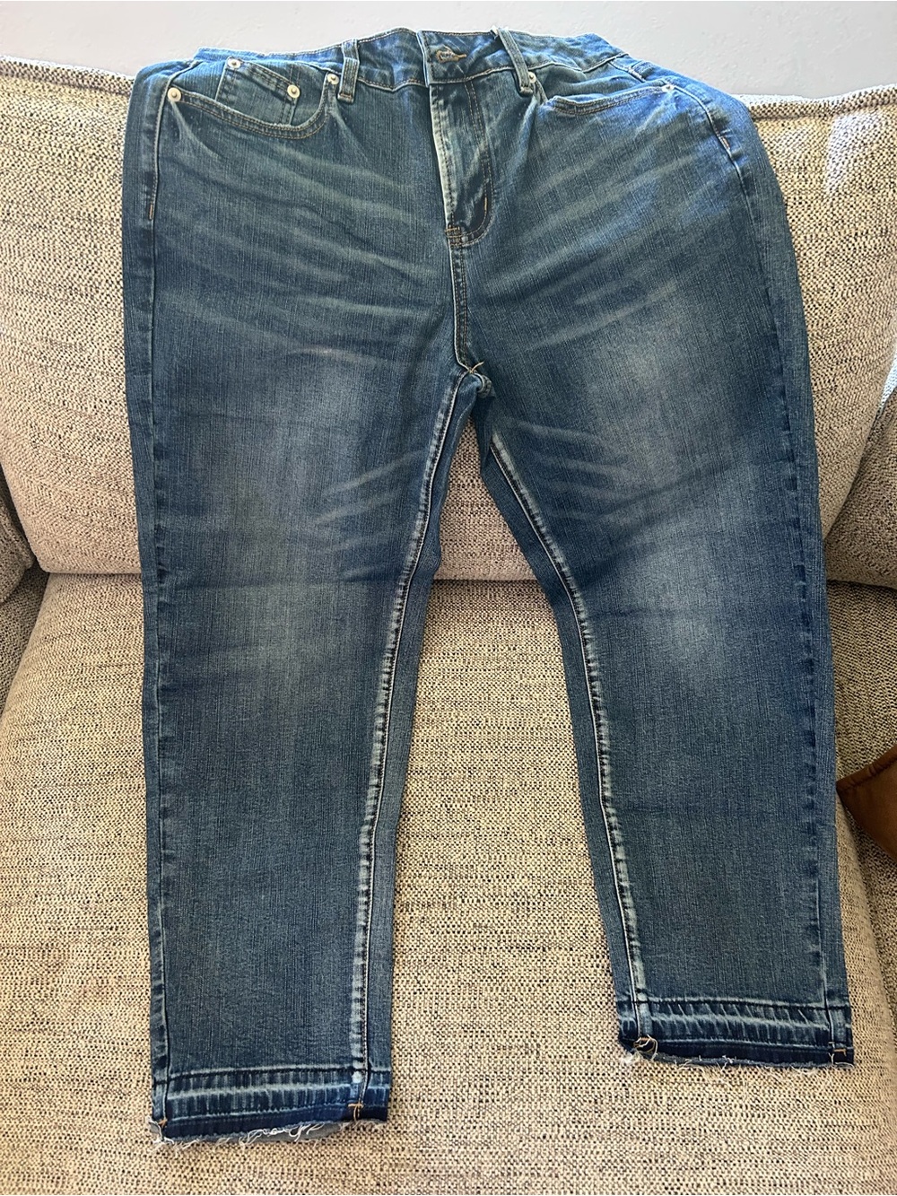 Flamingal Viral Blue Denim Jeans!!